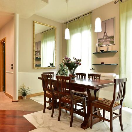 Elegant & Cozy Apartment In The Heart Of Roma Eksteriør bilde