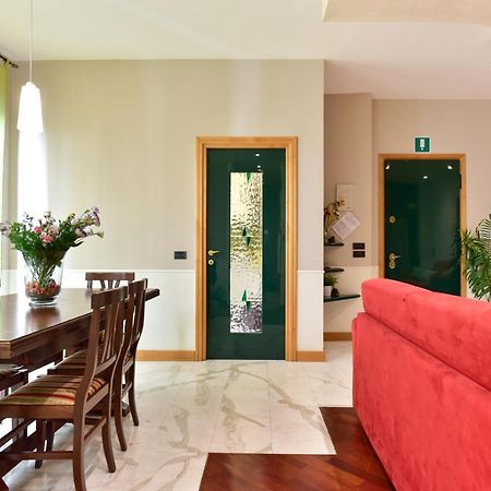 Elegant & Cozy Apartment In The Heart Of Roma Eksteriør bilde