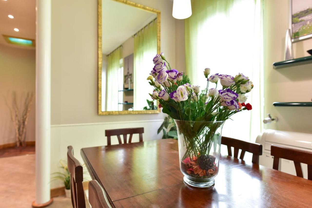 Elegant & Cozy Apartment In The Heart Of Roma Eksteriør bilde