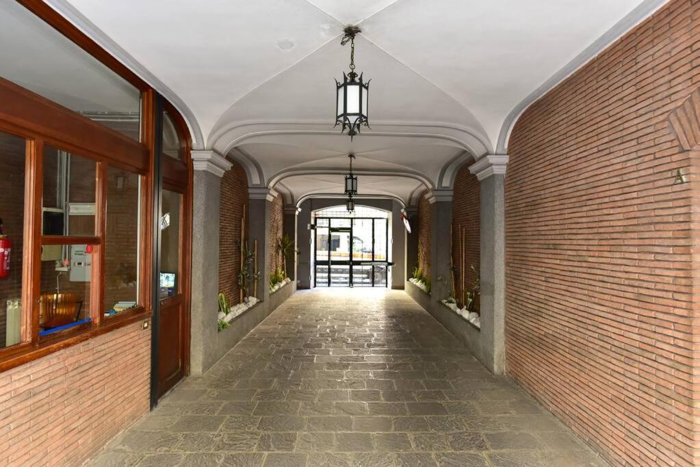 Elegant & Cozy Apartment In The Heart Of Roma Eksteriør bilde