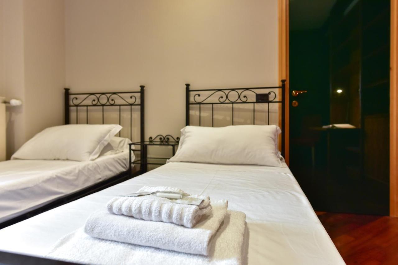 Elegant & Cozy Apartment In The Heart Of Roma Eksteriør bilde